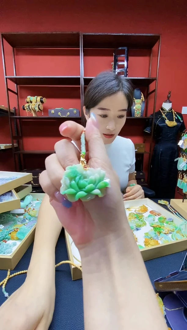 颈饰未镶嵌翡翠翡翠吊坠