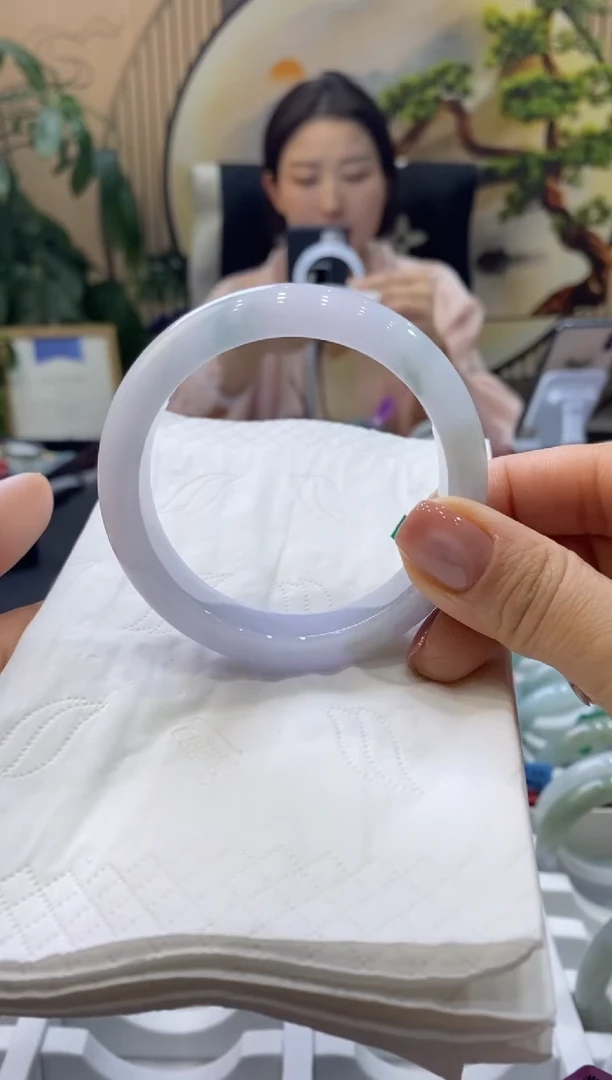 【闪购商品】翡翠手镯未镶嵌99903289