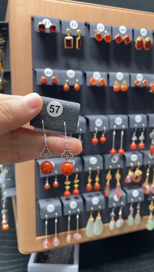 【闪购商品】南红玛瑙耳饰银S925镶嵌057