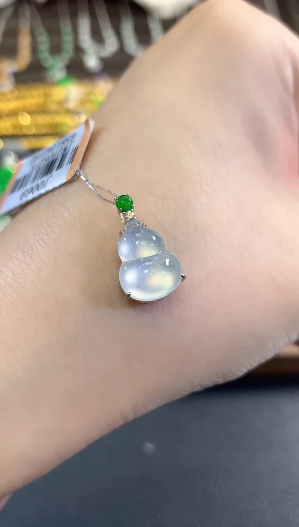 吊坠(不含链)18K金镶嵌翡翠b30多样性一件发货