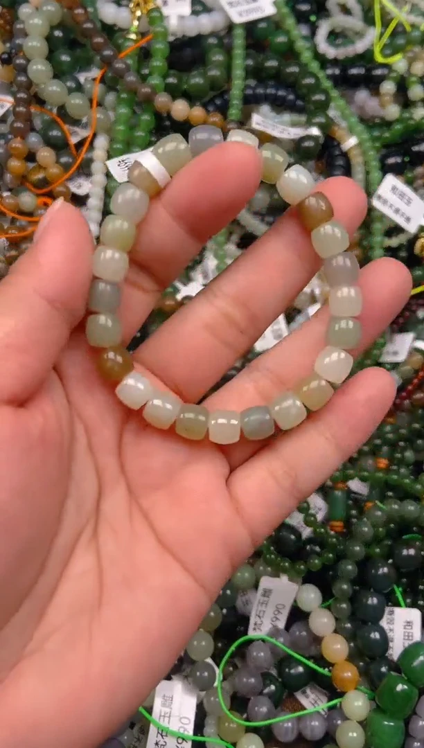 和田玉未镶嵌挂件1