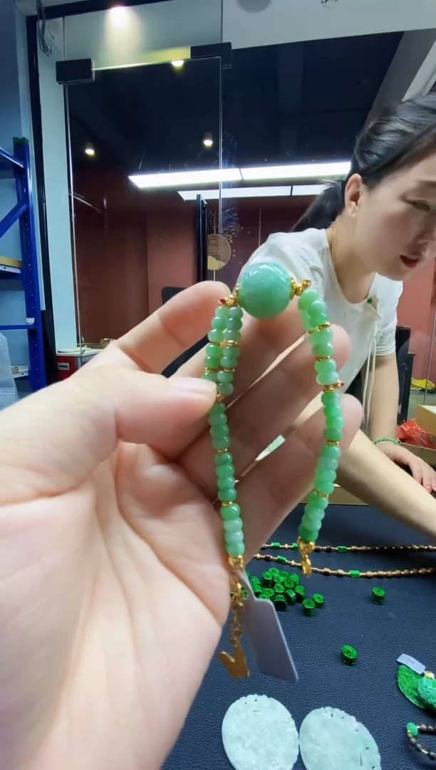 颈饰未镶嵌翡翠翡翠手串