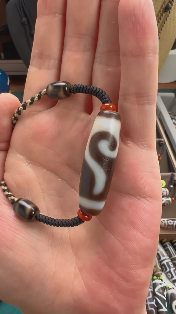 玛瑙/玉髓颈饰未镶嵌小卢全手工玛瑙天珠