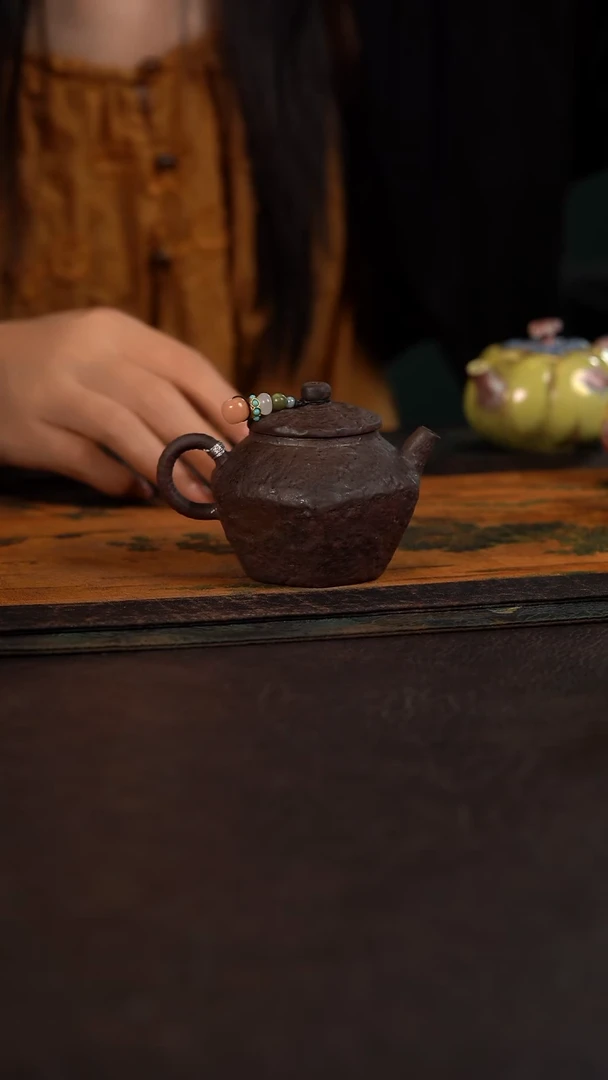 伟壶柴烧小泡壶 凝雨