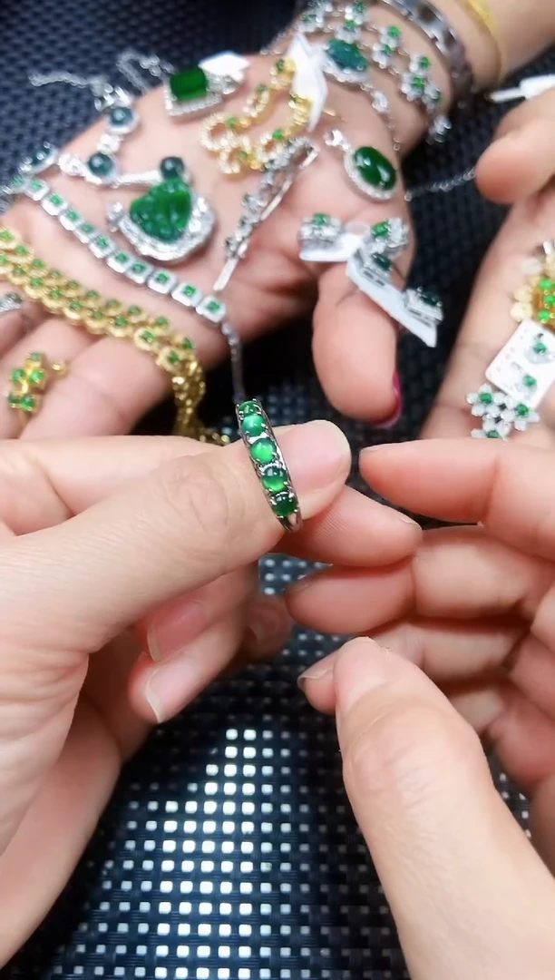 【闪购商品】翡翠戒指未镶嵌111111111