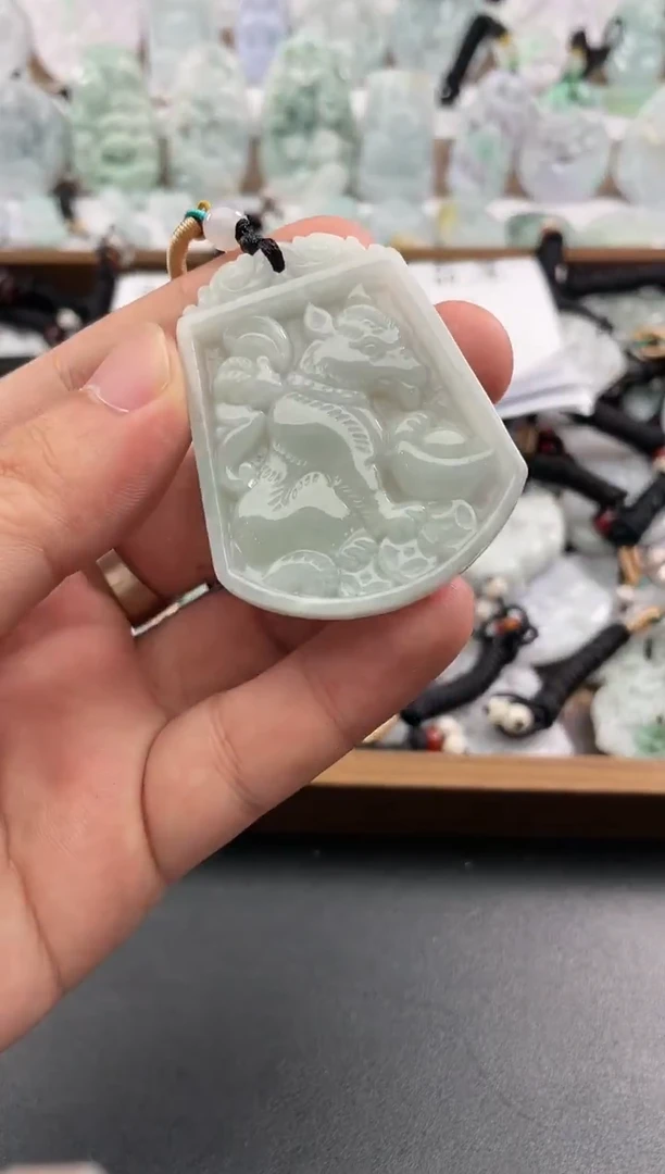 颈饰未镶嵌翡翠25/12/20/.19