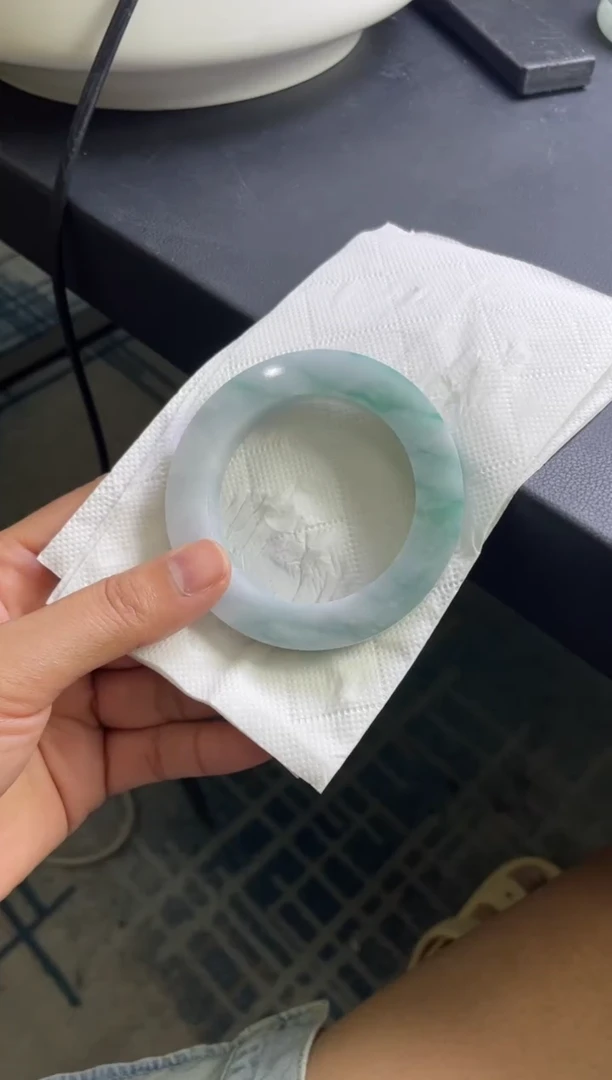 定制翡翠手镯未镶嵌手镯