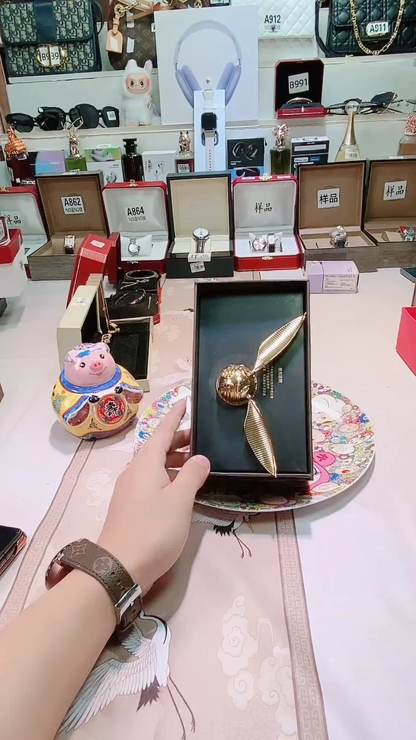瓷片瓷器 库房到期 全部地板价@@1