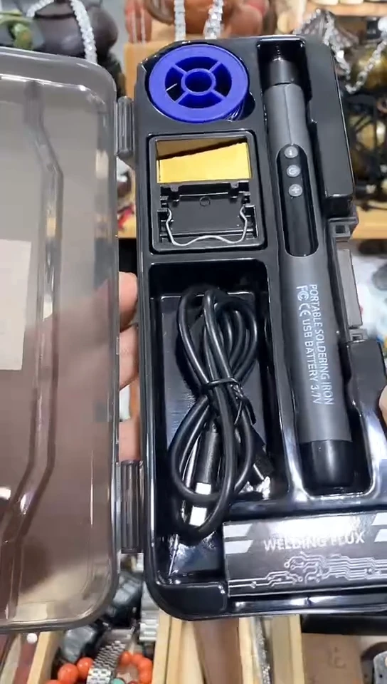 瓷片闪购商品  如图所示