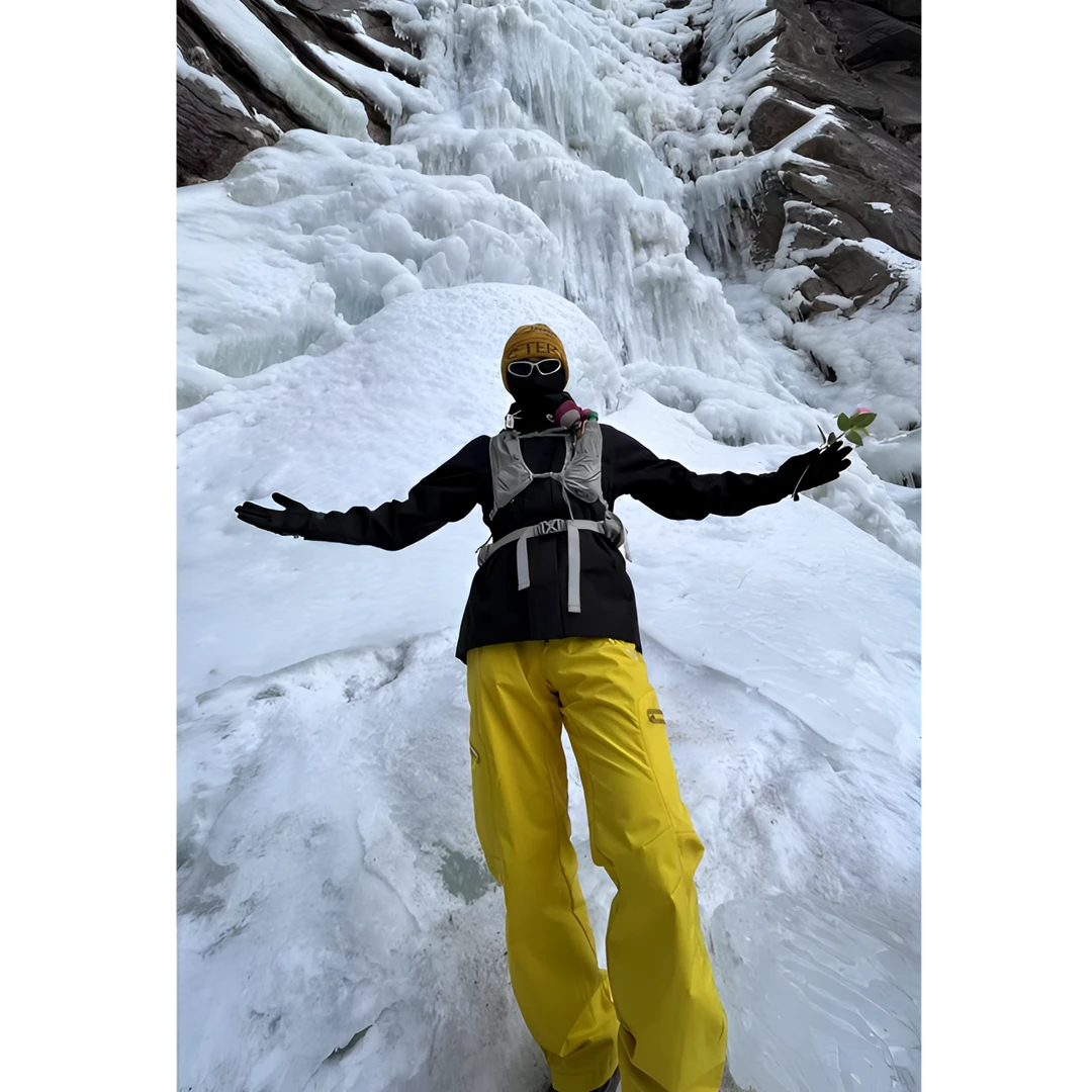 芙沿黄色户外登山冲锋裤男女同款春秋季防风防水运动徒步工装裤