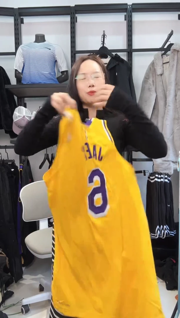 2254 编码  瑕疵直播间过款为准 尺码M