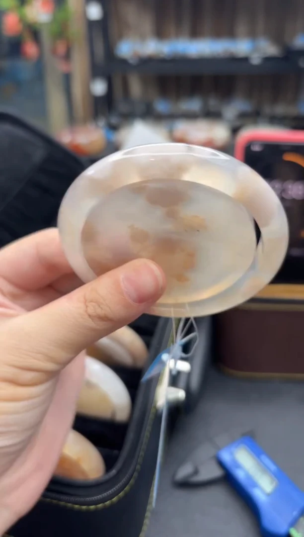 未镶嵌手镯石英质玉28(59圈赠送镯心)