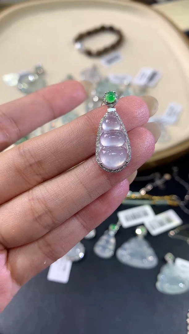 吊坠(不含链)18K金镶嵌翡翠W75|6800