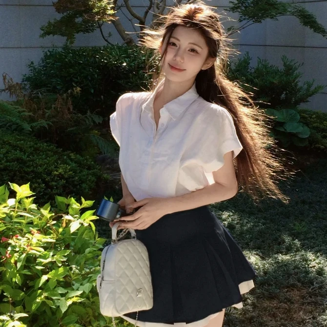 2025夏季新款短袖气质衬衫显瘦宽松设计感百搭小众学院风套装