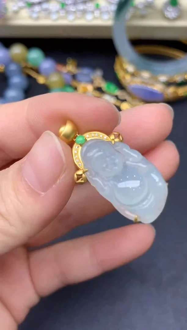颈饰18K金镶嵌翡翠251-雪姐翡翠天天见