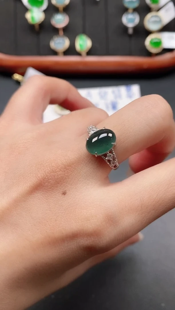 银S925镶嵌戒指翡翠1111