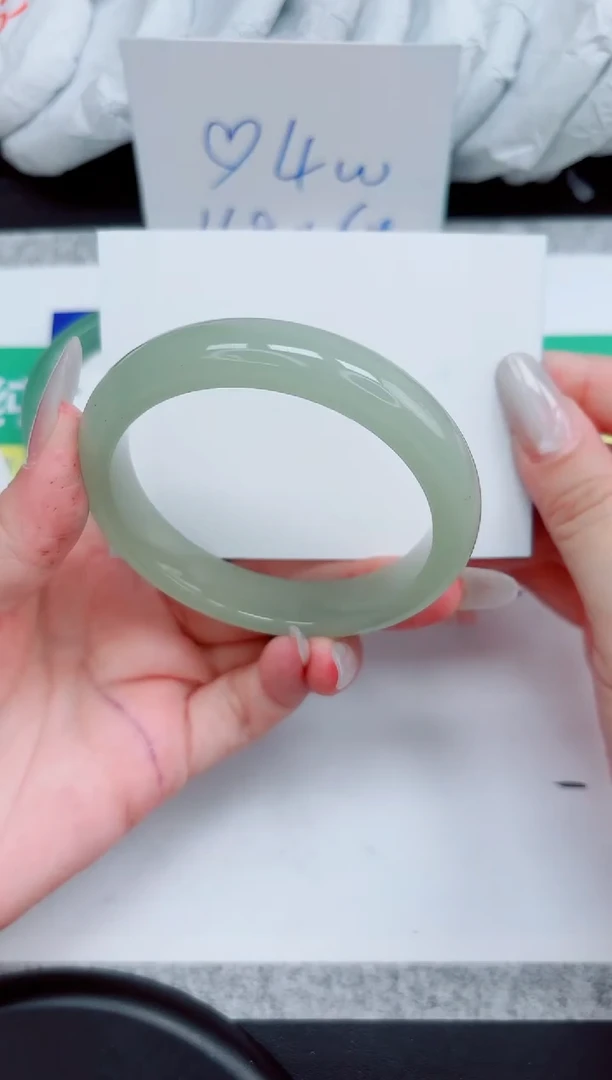 石英质玉手镯未镶嵌172-60.2