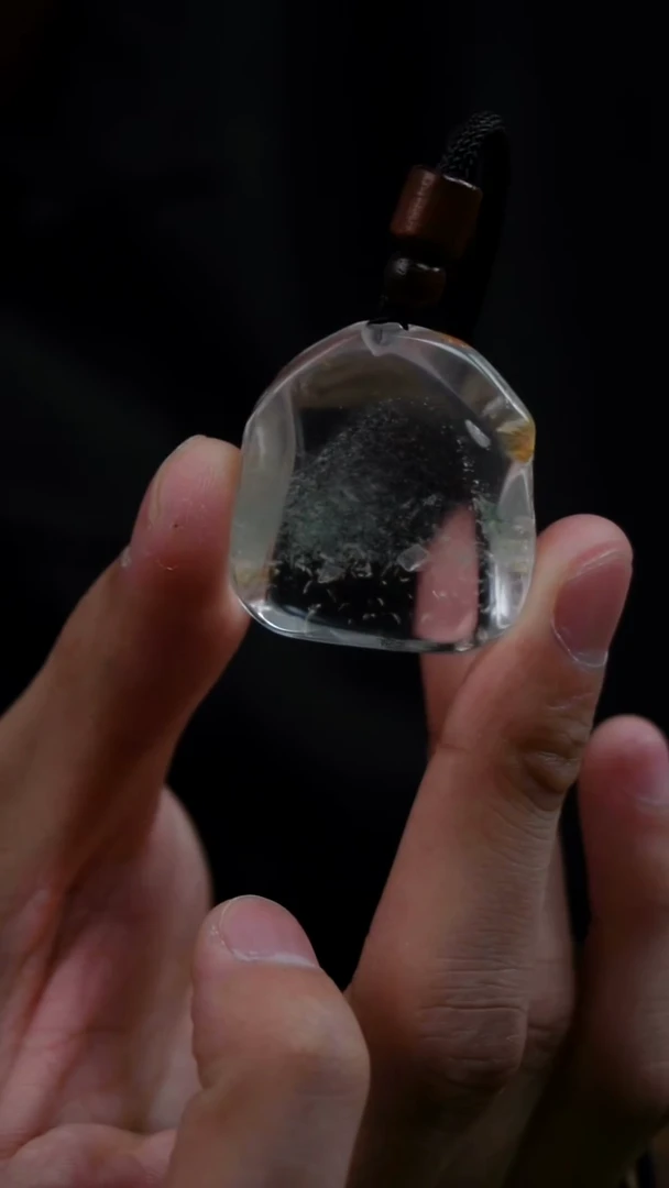 吊坠(赠链)未镶嵌水晶水晶