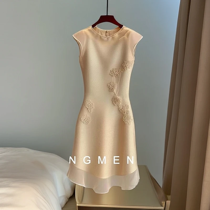 2025新款夏季气质超好看香槟色连衣裙子女新中式轻国风小众不撞款