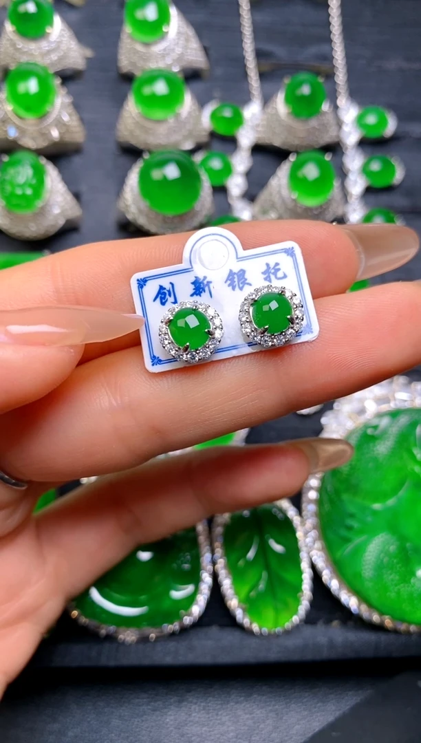 【闪购商品】翡翠耳钉银S925镶嵌耳钉
