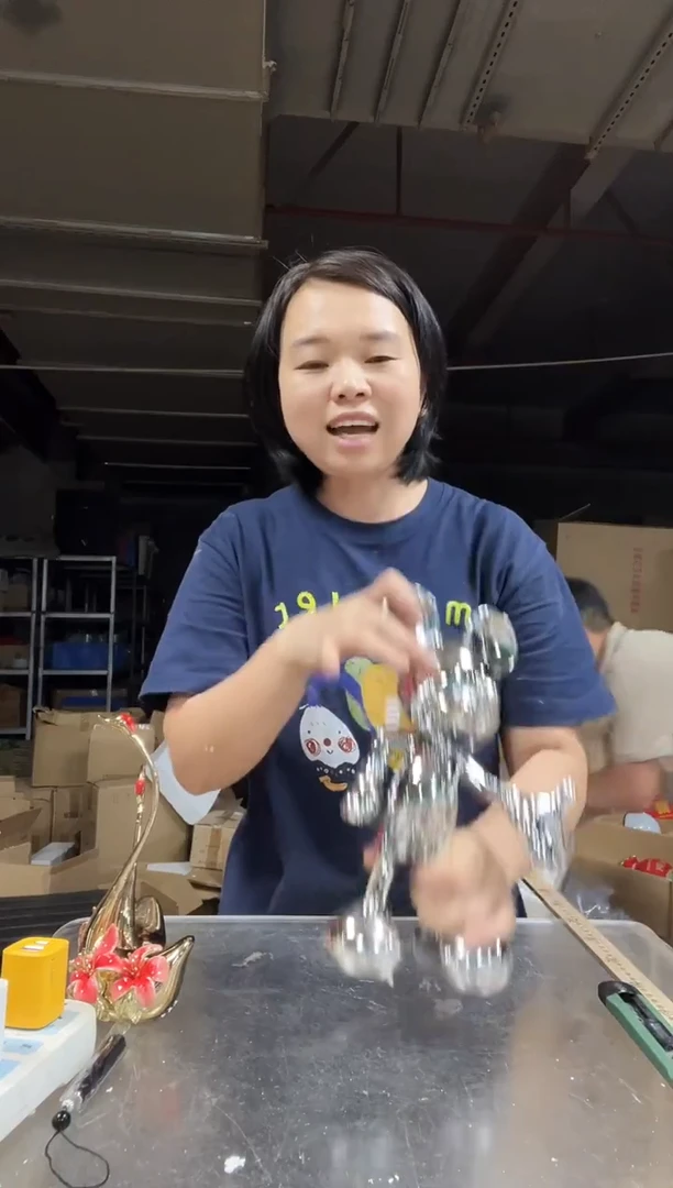 电镀银米奇摆件微瑕