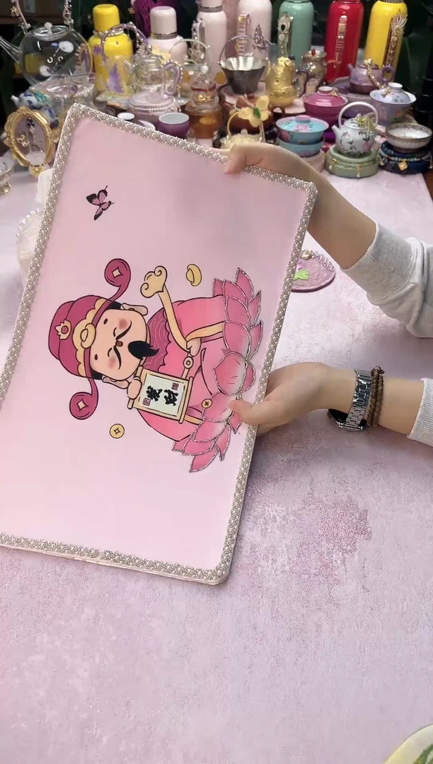 55 粉色财神钉珠茶席