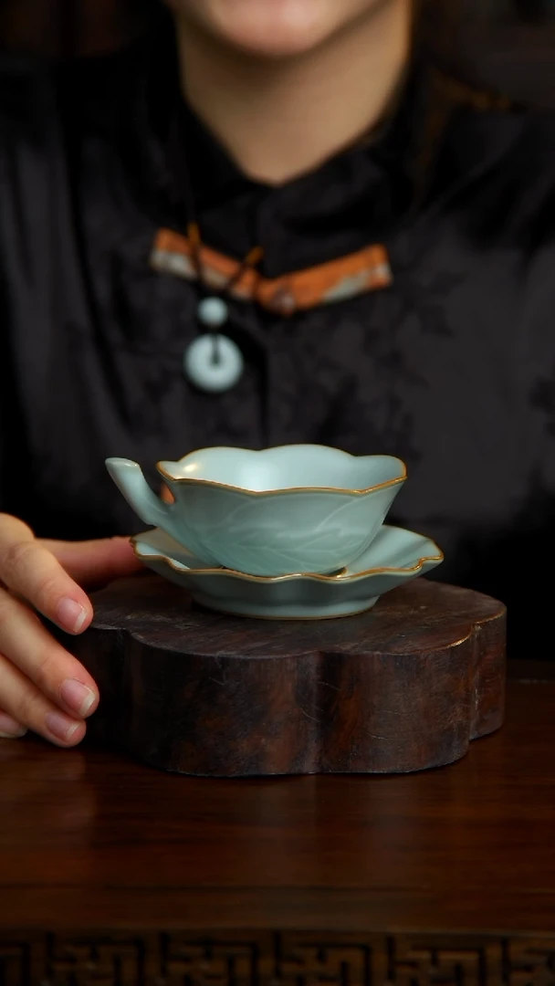杯立减钜惠！玉棠杯1+菱瓣杯托1组合