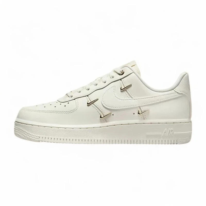 NIKE/耐克女款鞋子AF1奶白四勾时尚运动鞋FV3654111