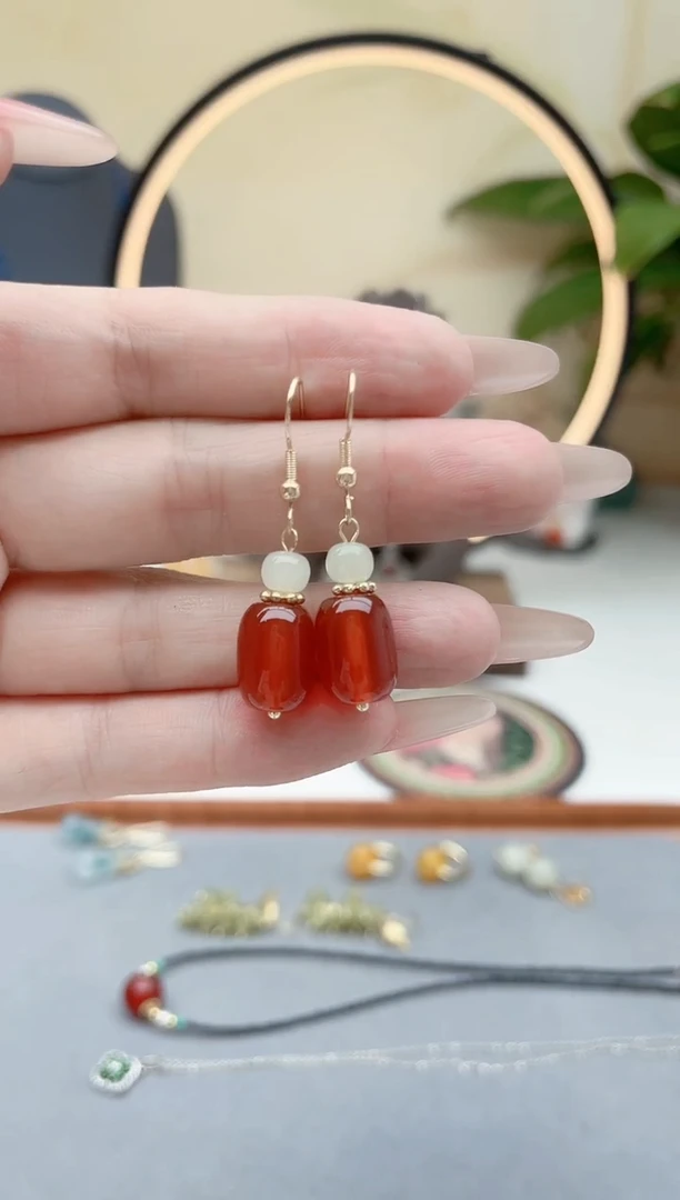 玛瑙/玉髓耳饰银S925镶嵌00新款红色