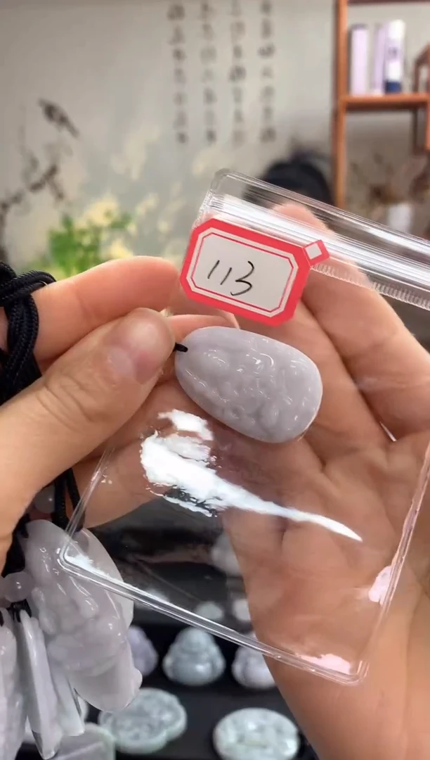 【闪购商品】翡翠颈饰未镶嵌千手113