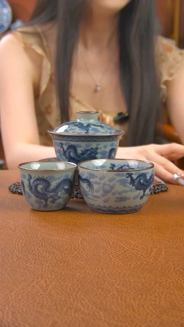 景德镇手工青花龙纹套组