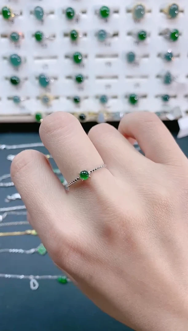 【闪购商品】翡翠戒指银S925镶嵌天然翡翠