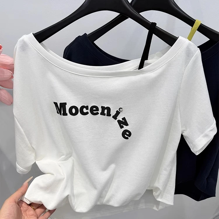 韩系减龄短款宽松假两件斜领露肩吊带字母印花短袖T恤女上衣时尚.