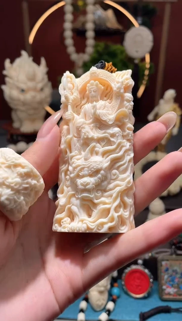 【闪购商品】菩提根/象牙果吊坠【重工版】地藏