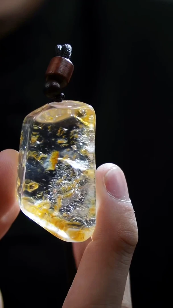 吊坠(赠链)未镶嵌水晶水晶