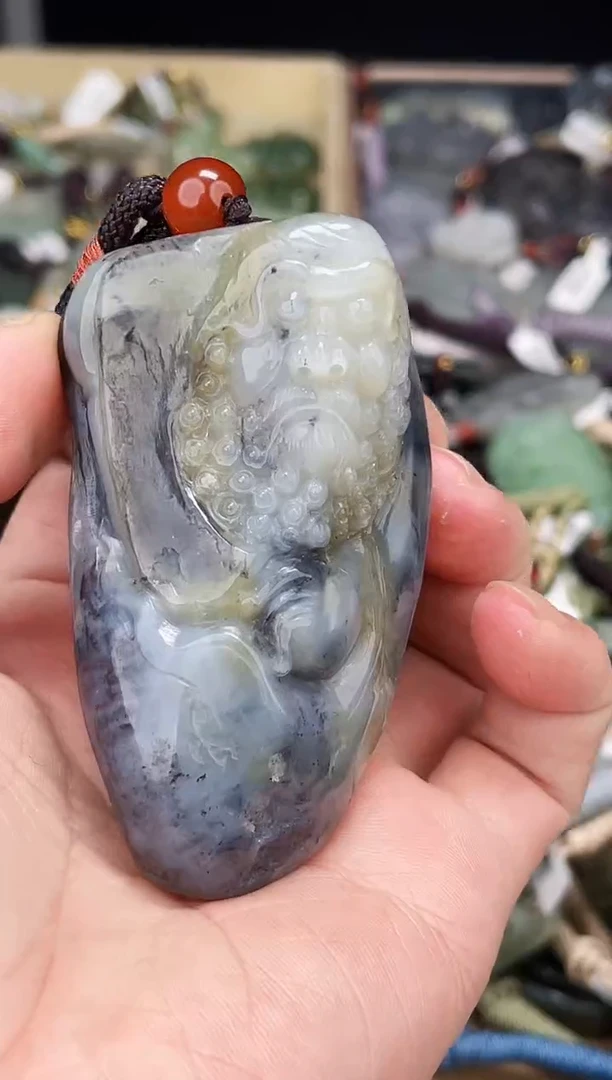 颈饰未镶嵌和田玉月**烊1