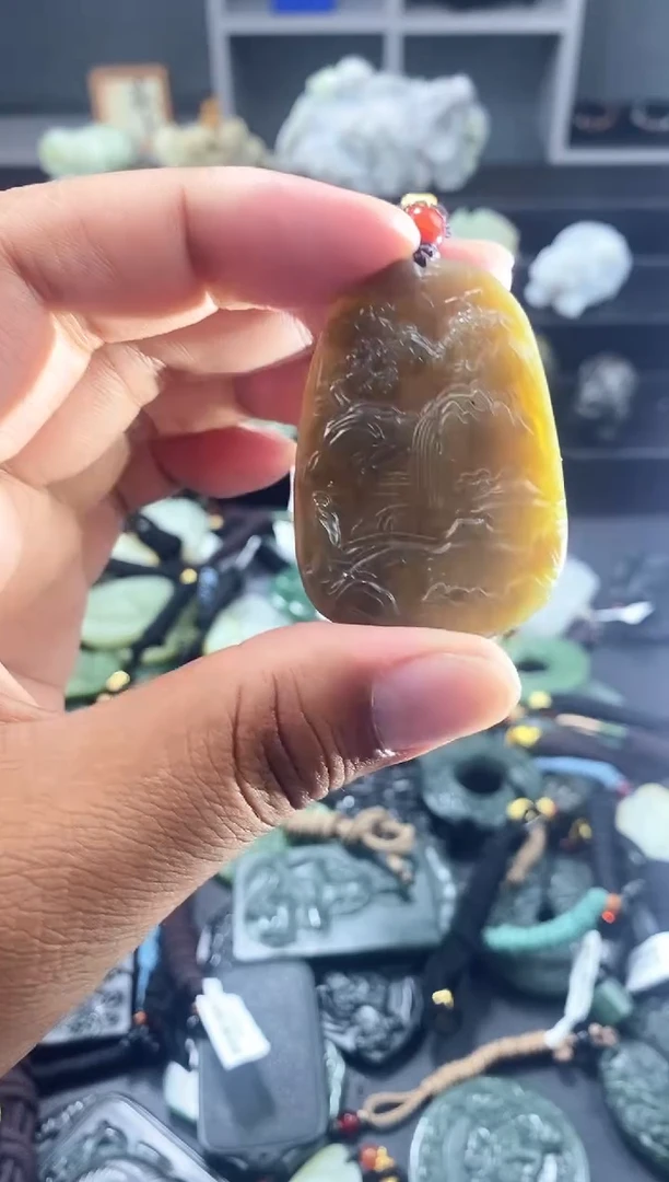 和田玉未镶嵌颈饰1