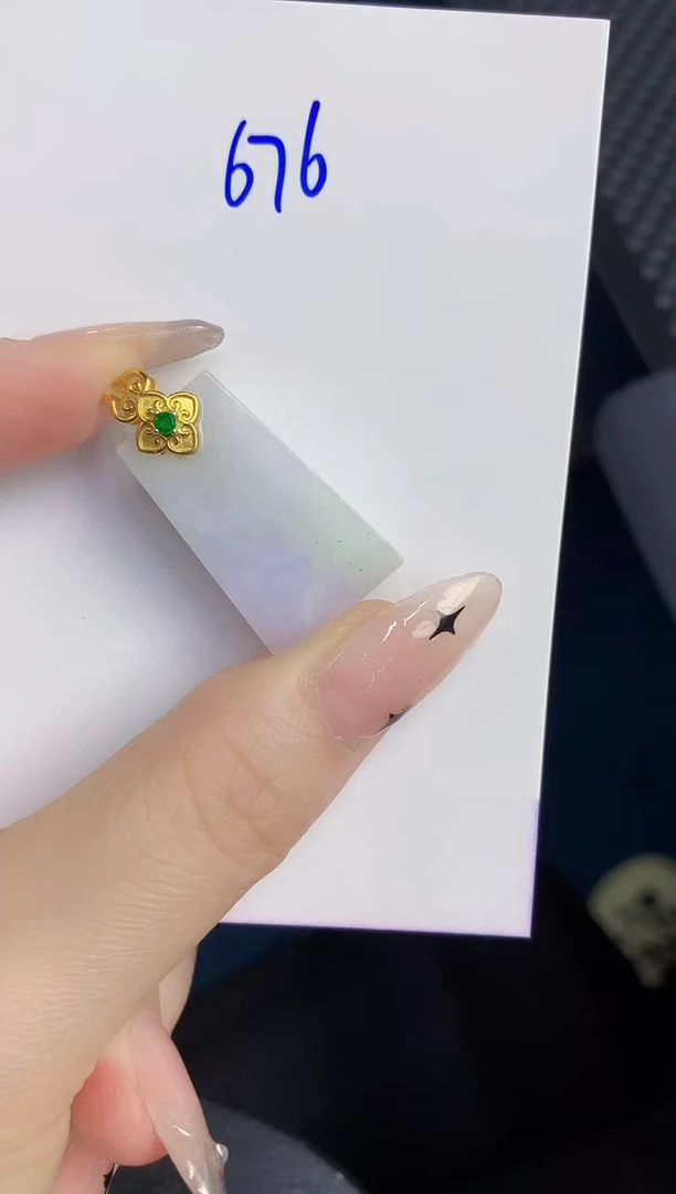 颈饰未镶嵌翡翠缅甸天然翡翠A货