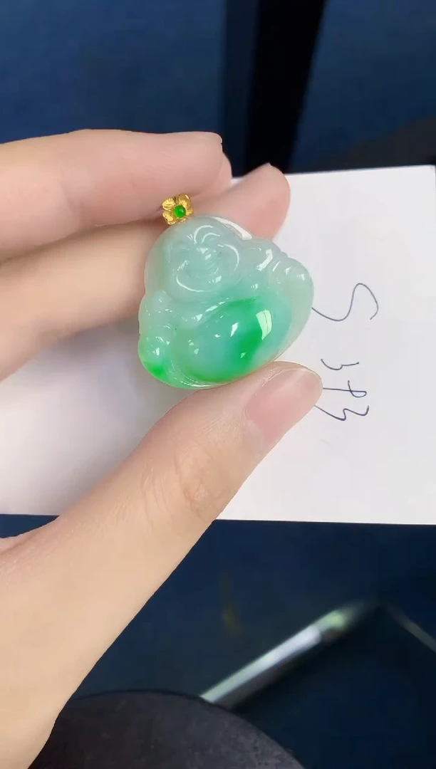 翡翠18K金镶嵌颈饰天然翡翠缅甸A货