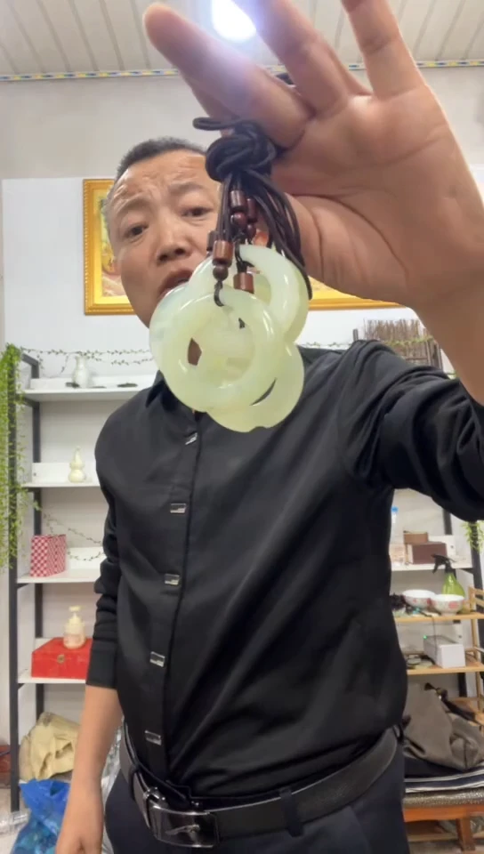 未镶嵌岫玉挂件 多样性发货发其中一件