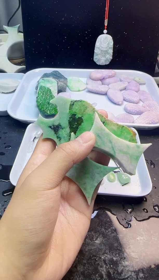 颈饰未镶嵌翡翠058天然A货翡翠