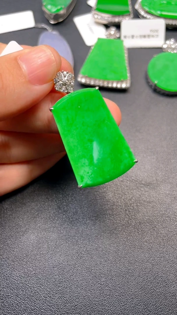 吊坠(不含链)银S925镶嵌翡翠吊坠