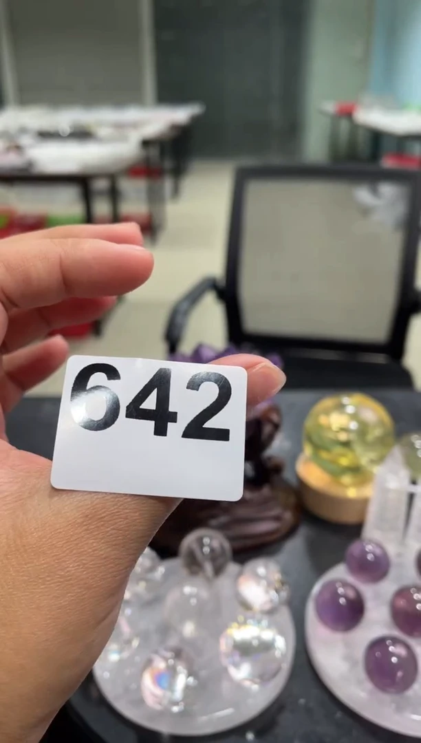 未镶嵌珠宝半成品水晶642