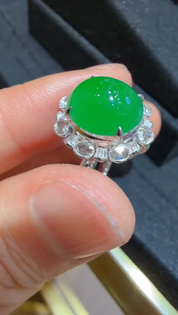 18K金镶嵌戒指翡翠多样性团购发一件