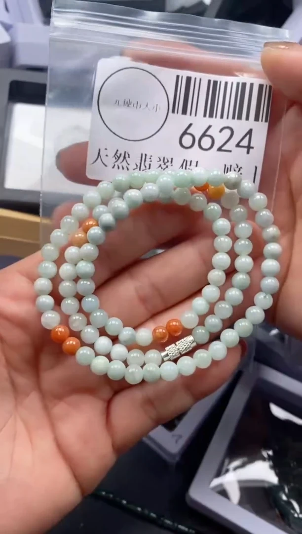 吊坠(不含链)未镶嵌翡翠6624
