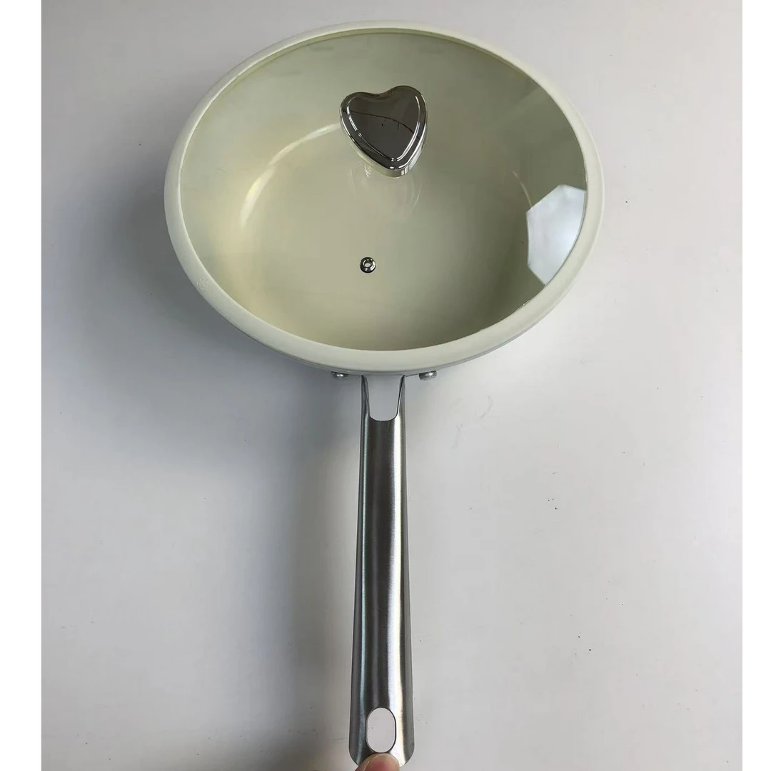 aq女王炒锅颜色随机