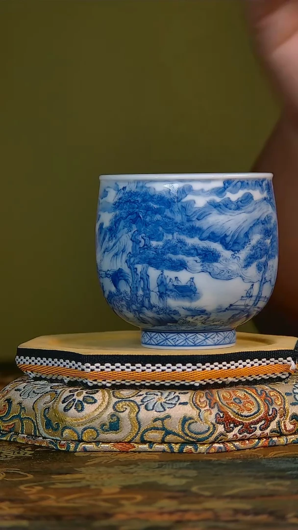 杯手工手绘杯杯很美丽