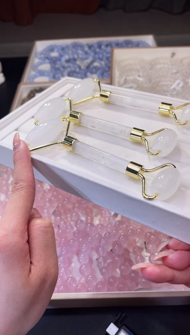 【闪购商品】水晶/未镶嵌白水晶推脸小能手
