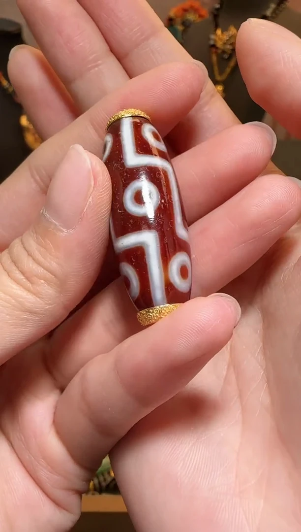 【闪购商品】玛瑙颈饰18K金镶嵌吊坠