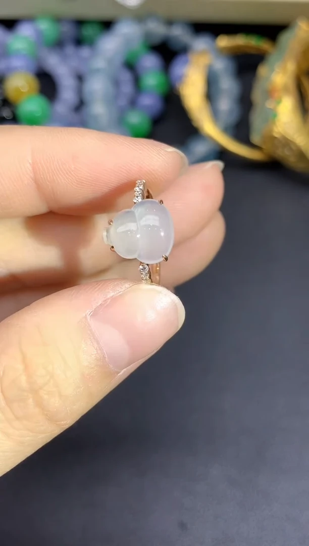 18K金镶嵌戒指翡翠194-雪姐翡翠天天见